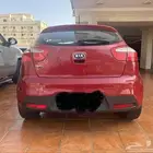 للبيع KIA ريو هاتش باك موديل 2015