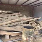 معادل وسواري سقف بيت قديم وابوا قديمه عرعر بحاله ممتازه تن