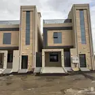 للبيع شقق ارضيه وارواف علويه بحى النزهه احد رفيده