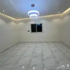 شقه للبيع حي البوادي 4 غرف وصاله وسطح من 440الف