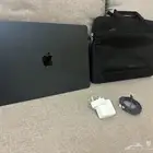 ماك بوك لابتوب ابل معالج M4 مقاس شاشه كبير 15.3