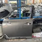 متوفر لدينا. بآب تويوتا لكزز lx 600. جهت اليسار