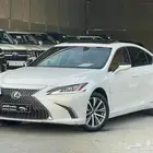 لكزس ES300 هايبرد 2021 ممشى 40 الف فقط