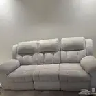 للبيع كنب وطاولة تلفزيون