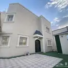 دور و 4 شقق للبيع