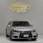 لكزس LS460 موديل 2013 بحالة ممتازة