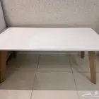طاولة قهوة خشب بيضاء
