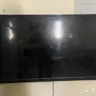 سرير بمرتبه كبير وشاشه Basic 40 بوصه