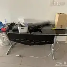 طاولة مكتب فاخره