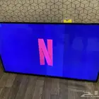 للبيع شاشة HITACHI 55 بوصة   حالة ممتازة