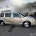 كرايسلر سيارة عائلية للبيع