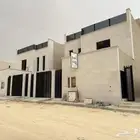 للبيع فيلا درج صاله وشقتين
