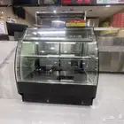 ثلاجة عرض حلويات و مرطبات و مشروبات و فواكه و خضار
