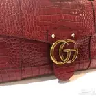 شنطة نسائية ماركة