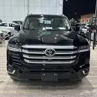 تويوتا لاندكروزر GXR موديل 2025 اصفار L4