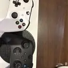 اكس بوكس s نظيف مع يدين