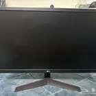 شاشة LG 144hz