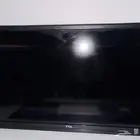 شاشه 35 بوصه شركتها TCL الشاشه لاتعاني من اي خراب او كسر