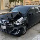 للبيع متسوبيشي اتراج 2020 مصدومة على حالتها