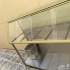 طاولة عرض