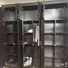 دولاب بني غامق كبير 6 أبواب سرير نفرين وتسريحه