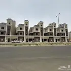 للبيع أدوار أرضيه بحوش وعلويه بمصعد حي دره الموسي خميس مشيط