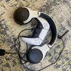 يد و سماعة اصليه تبع سوني5