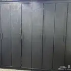 دولاب ملابس بني