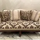 طقم كنب كلاسيك للبيع