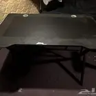 طاولة حرف K مع نظارة vr ps4