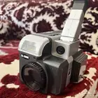 للبيع كاميرا قديمه تراثية به مسجل كاسيت ايضا تراث مدمج