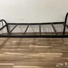 سرير حديد مستخدم 4 شهور