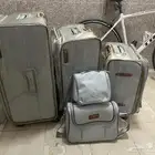طقم شنط سفر بحالة جيدة جدا ماركة فيكتوريا