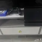 سوني 4 يجي معه يد مع اثنين اشرطه ومساحه تخزين كافيه