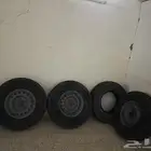 كفرات جدد بزرعتها 16 ع 85 اربع ثلاث بجنوطها وحدها بدون جنط