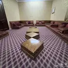 طقم كنب مجلس جلسة ارضية - طاولة زجاجية - دفاية