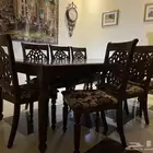 طاولة طعام