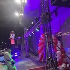 راقص وقوس بلون وبيم ستي كلر تراس افتتاح محلات التجاري