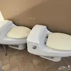 2 كرسي تواليت ماركة كارات و 2 خلاط دش Grohe