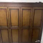 دولاب 4 ابواب مع طقم كنب و طاولة