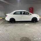 ياريس 2011 للبيع