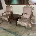 كنب للبيع مع طاولات مع درج المكتب