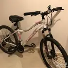 دراجة جبليه شبه جديده