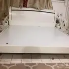 سرير للبيع 300