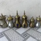 دلال للبيع
