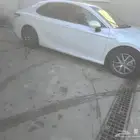 كامري هايبرد LE