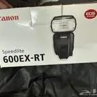 فلاش كانون و عدسه