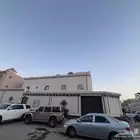 فيلا دور و اربعه شقق للبيع في حي الشروق شرق الرياض