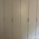 دولاب الملابس