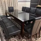 للبيع طاولة طعام